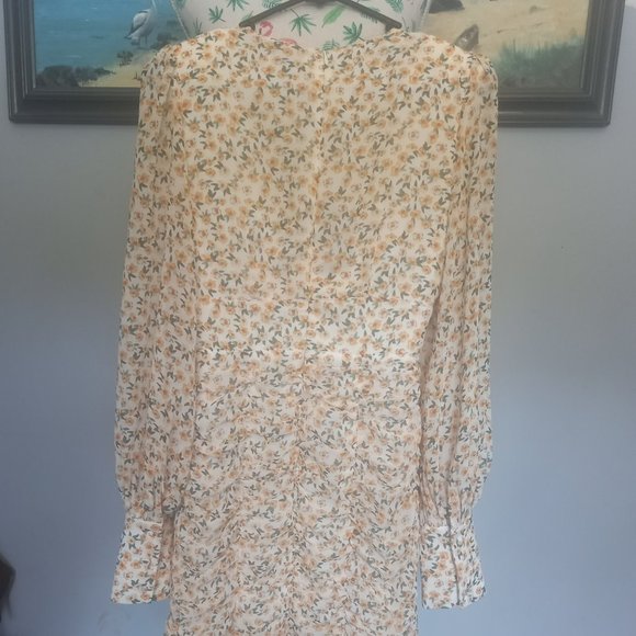 🥳 HOST PICK! 🥳 Seven Wonders floral mini dress (Size XS) - Picture 7 of 9